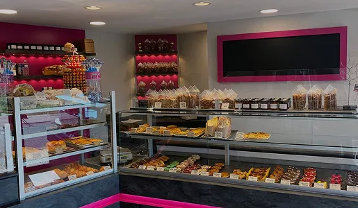 boulangerie patisserie à La Chapelle-Saint-Ursin dans le Cher 18